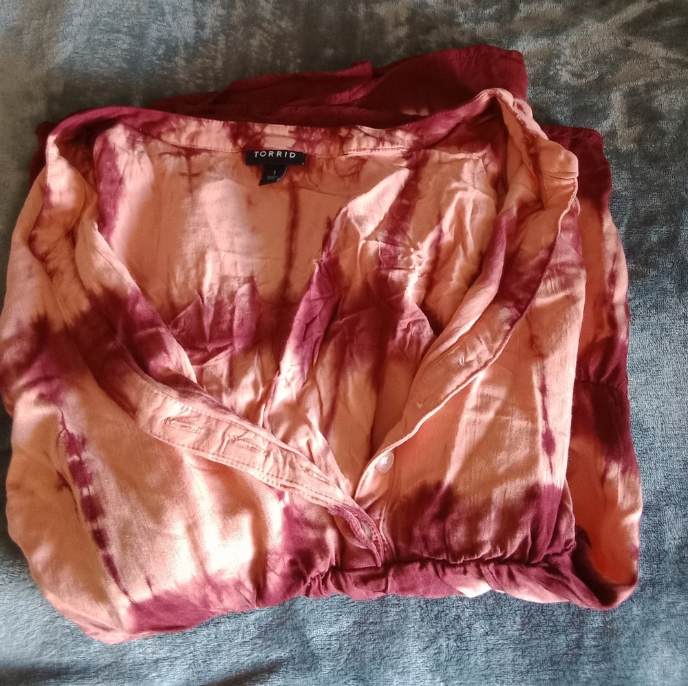 Woman's torrid blouse
